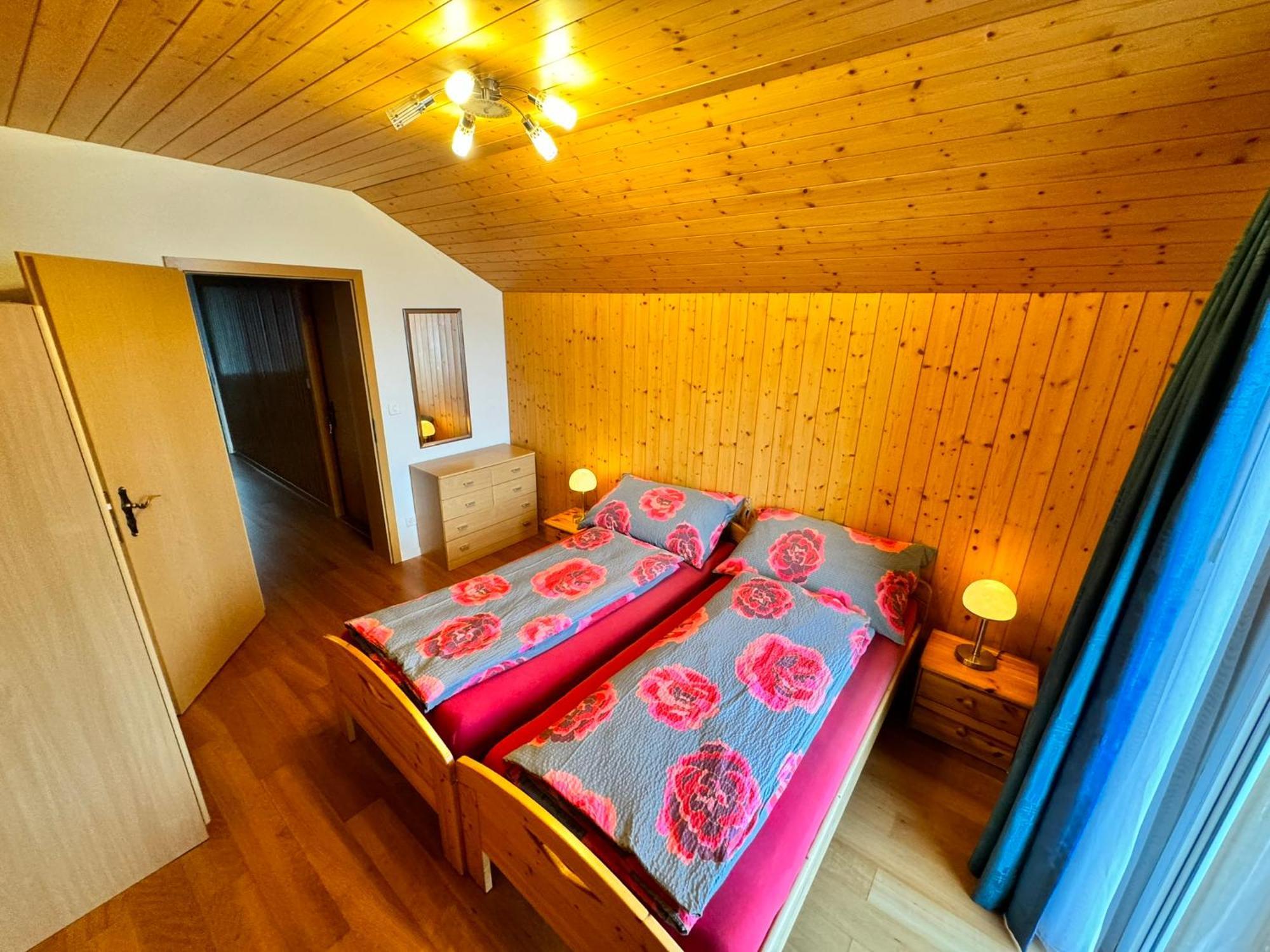 Burgheim Siesta Apartment Oberhofen